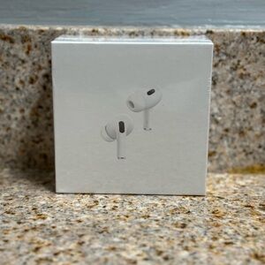 Apple AirPods Pro 2nd Generation with MagSafe Wireless Charging Case - White